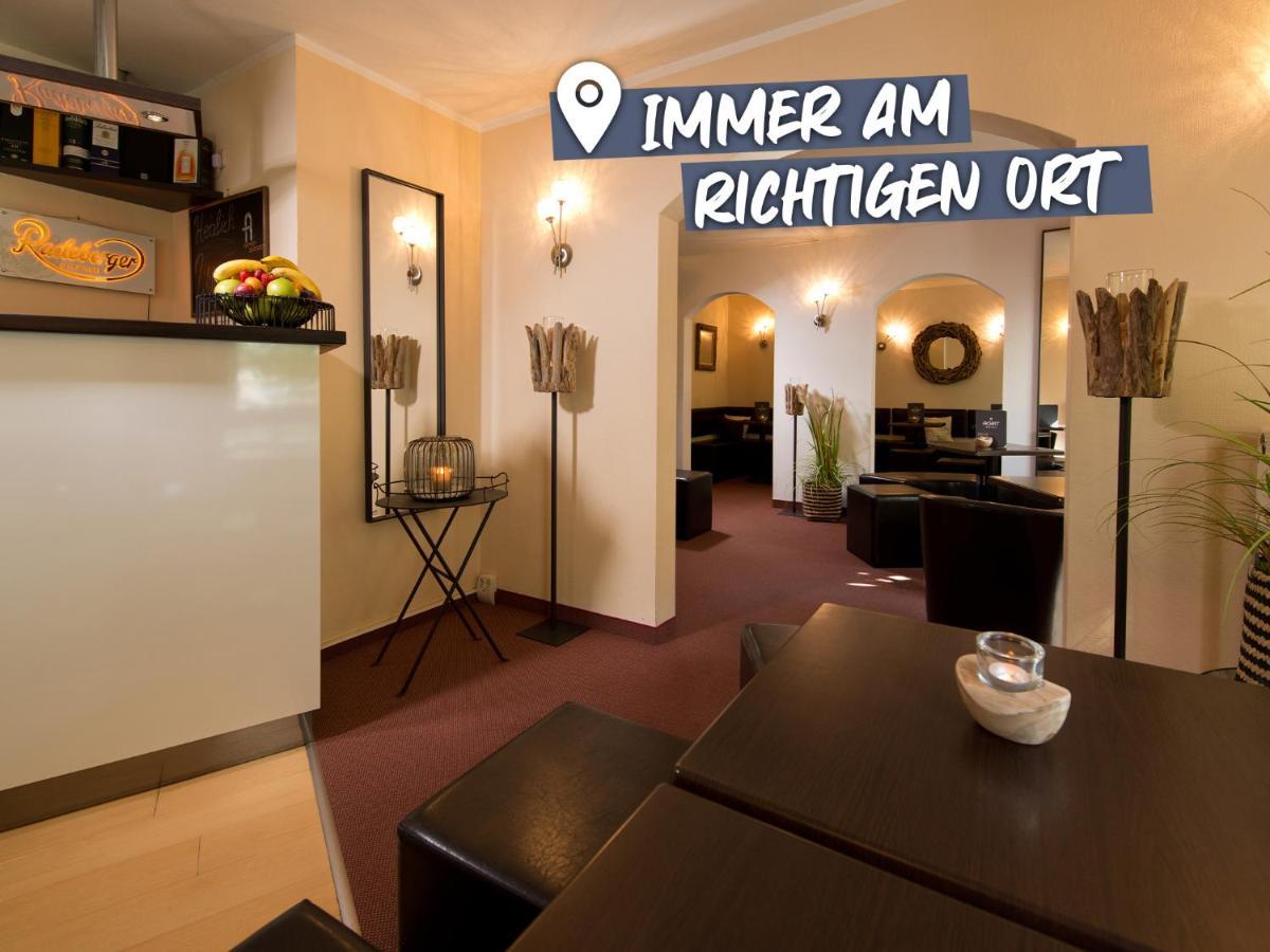 Achat Hotel Dresden Elbufer Esterno foto