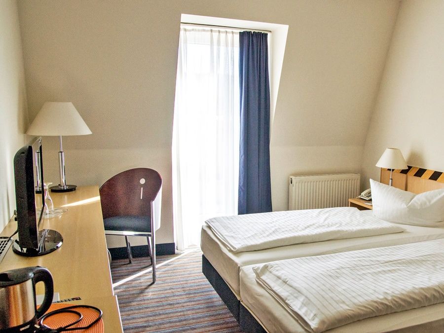 Achat Hotel Dresden Elbufer Esterno foto