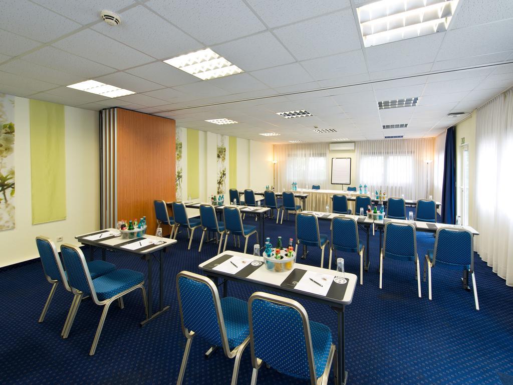 Achat Hotel Dresden Elbufer Esterno foto